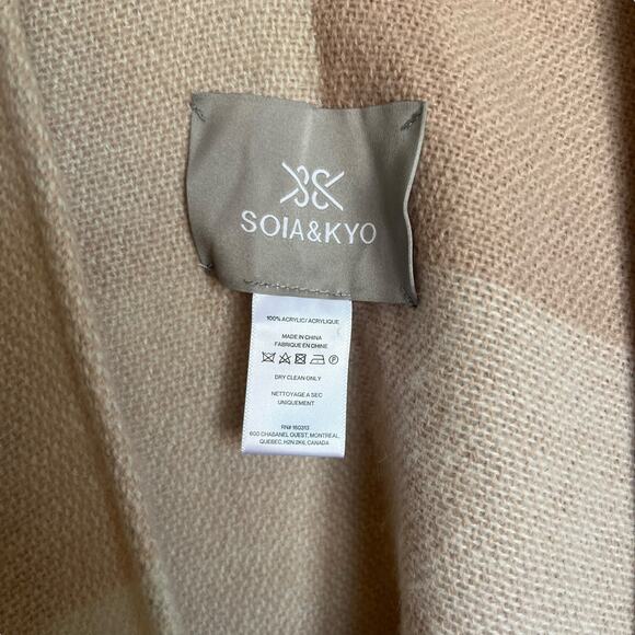 Soia & Kyo Woven Scarfigan Fringe Wrap Poncho Color Block Pink Cream One Size - Picture 3 of 7